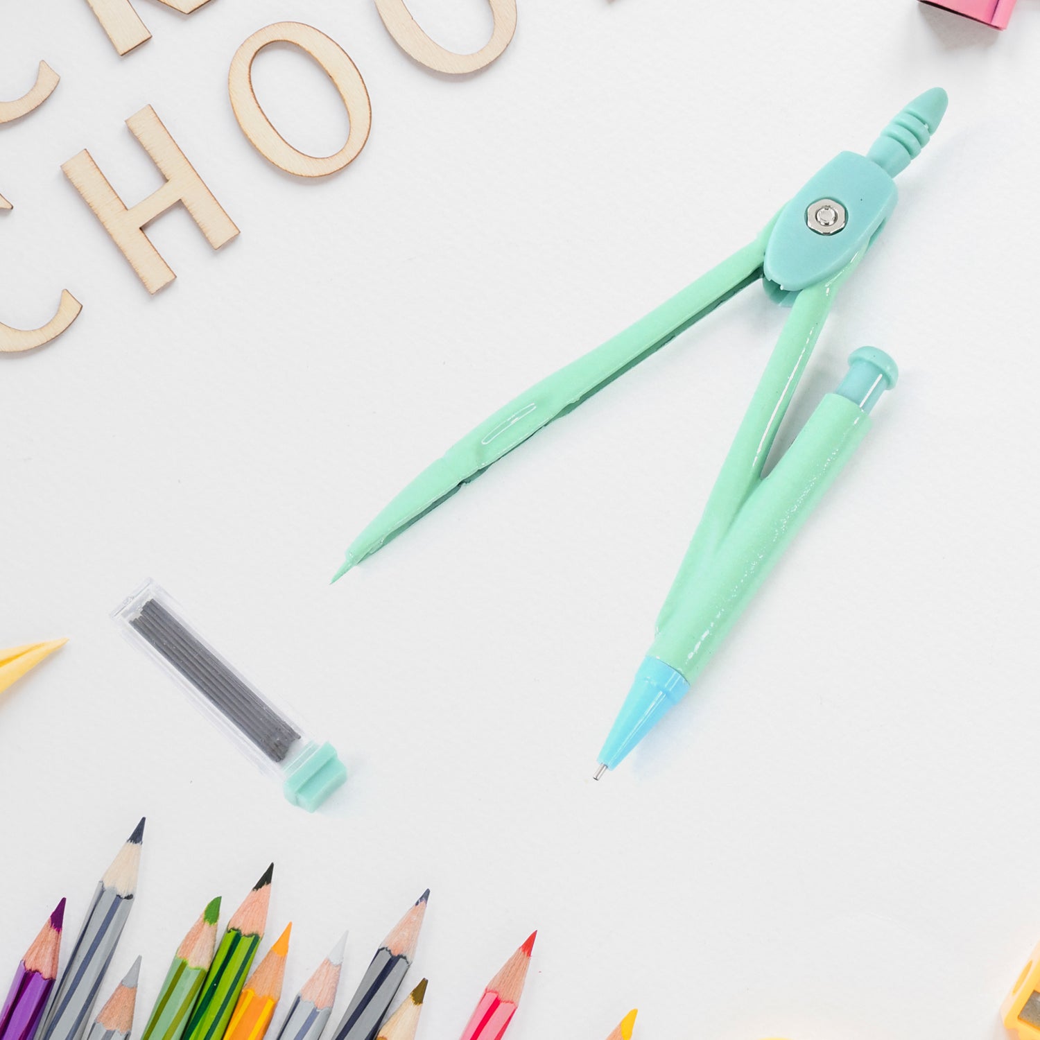 Geometry Compass Box Set ?Essential Math Instruments for Students & School Use